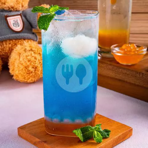 Blue Lychee Mocktail
